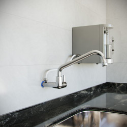 Adaptador cromado curto para filtros, roscas 1/2", saída lateral para mangueiras diversas, Blukit Adaptador cromado curto para filtros, roscas 1/2", saída lateral para mangueiras diversas, Blukit