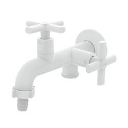 Torneira Blukit Lume plástica branca de parede com derivação para máquina, ¼ de volta Torneira Blukit Lume plástica branca de parede com derivação para máquina, ¼ de volta