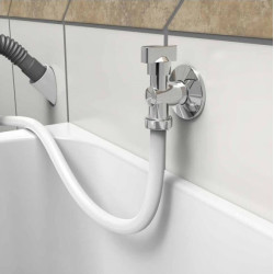 Torneira plástica 90°, branca, ¼ de volta, roscas macho 1/2” x 3/4”, Blukit