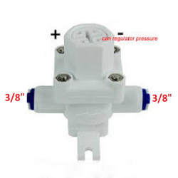 Válvula plástica reguladora de pressão com engates rápidos de 3/8" Válvula plástica reguladora de pressão com engates rápidos de 3/8"