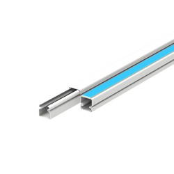 Canaleta branca 10 x 10 x 2000 mm, c/ fita dupla face, Enerbras Canaleta branca 10 x 10 x 2000 mm, c/ fita dupla face, Enerbras