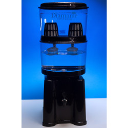 Purificador de água por gravidade Lazarios Diamante Plus, preto, com suporte Purificador de água por gravidade Lazarios Diamante Plus, preto, com suporte